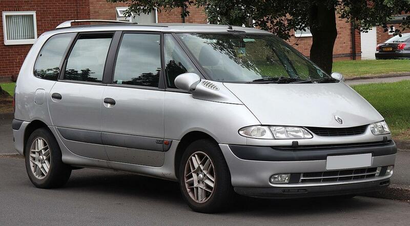 1200px-2002_Renault_Espace_Expression_DCi_2.2_Front.jpg