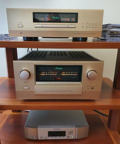 Accuphase E-800.jpg