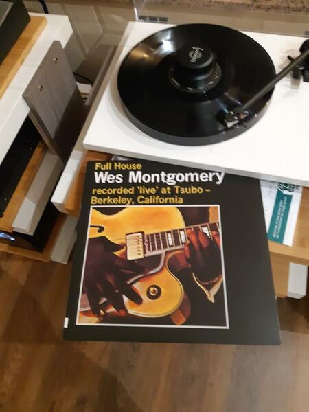 Wes Montgomery.jpg