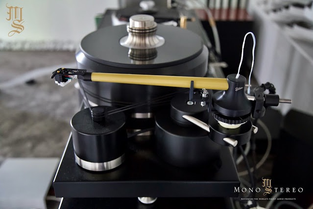 jsikora_standard_max_black_turntable_review_matej_isak_mono_and_stereo_2020_2021_2022_ - 1.jpg