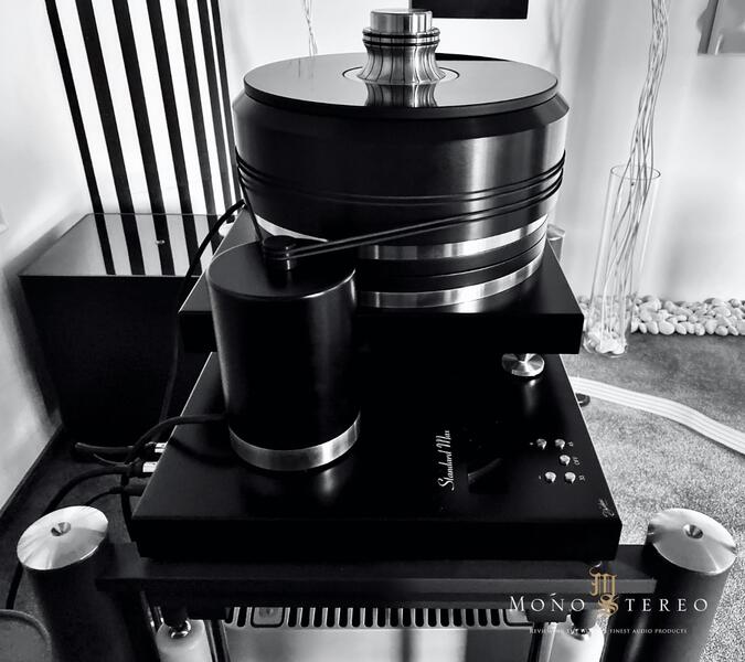 jsikora_max_standard_turntable_review_matej_isak_mono_and_stereo_2019_2020_2021_2022_ - 1.jpg