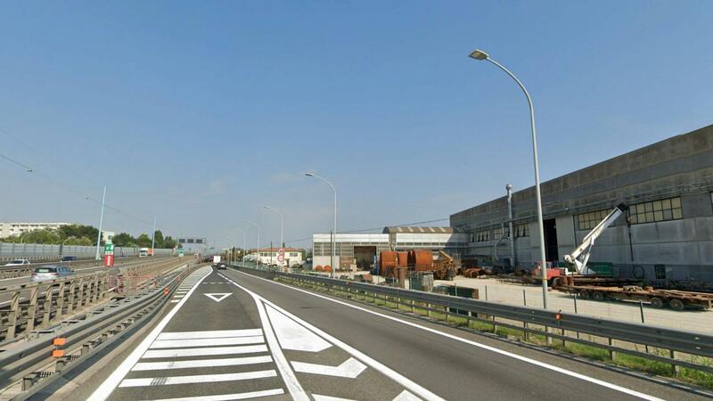 Percorso TIR fine Tangenziale e immissione verso la Corsia Preferenziale  a DX previo obbligo dare precedenza .jpg