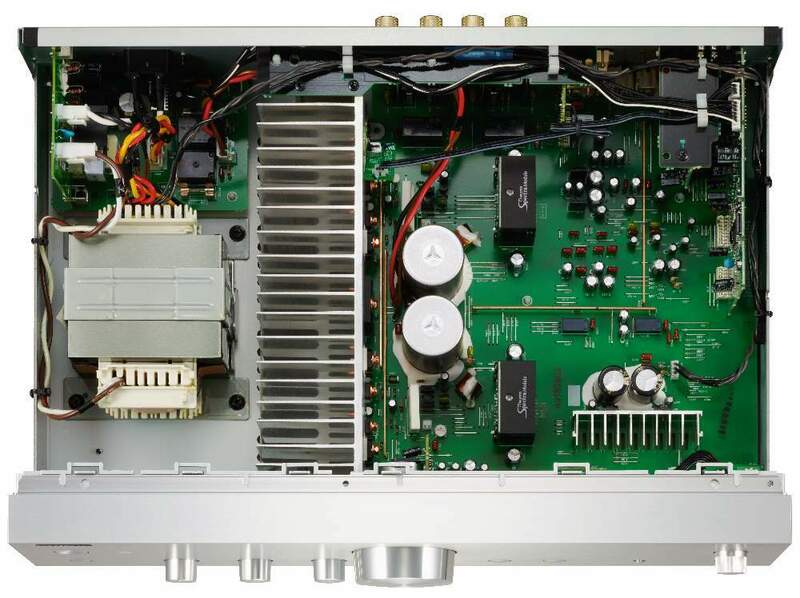 Onkyo A-9150 inside C.jpg