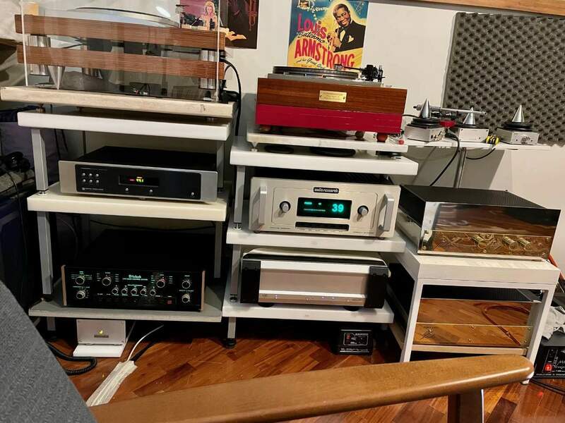 mcintosch audio research jadis.jpg