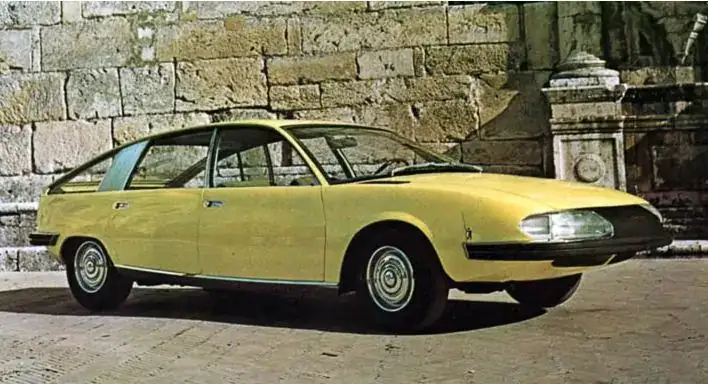 1967_Pininfarina_BMC-1800_01.webp.41305a09e1dff7ccfaf7b0f890ab29e7.webp