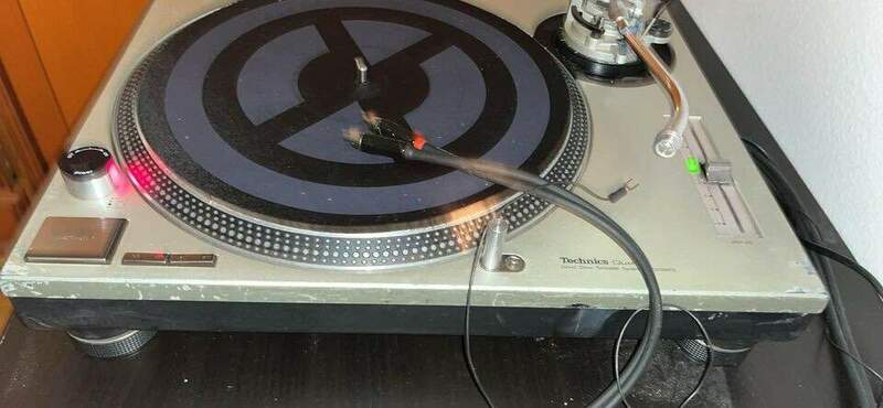 1943510337_technics1200darifare.thumb.jpg.0fa6289aac4d41bc1448434806710d28.jpg