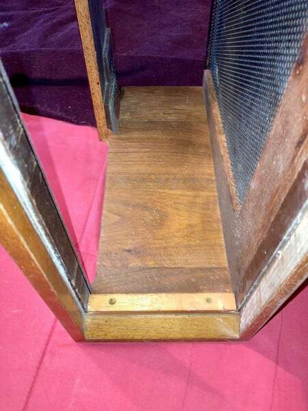 Cabinet Marantz 1.jpeg