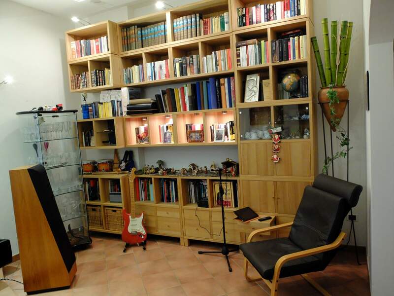 Listening room_Silvano.JPG