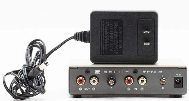 1886453122_SchiitMani2ReviewPhonobackpanelpowersupplyPreampStageBudget.jpg.4ba146fe0de37b5552b20593d95f9393.jpg