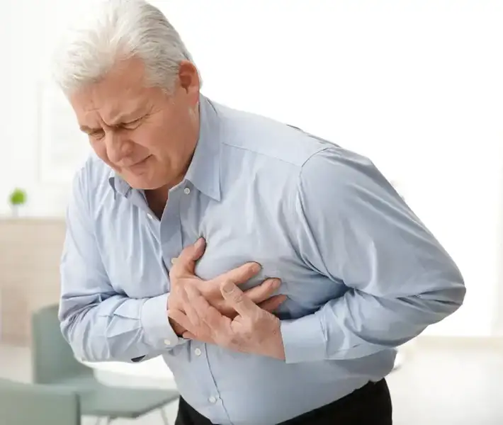 dolore-al-petto-sinistro-orig.thumb.webp.bcbaeae9d11cdbba0f5b231a96081a58.webp