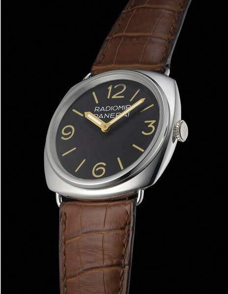 2011_HGK_02867_2261_000(panerai_radiomir_pam_00021_extremely_rare_platinum_manually-wound_cush075247).jpg