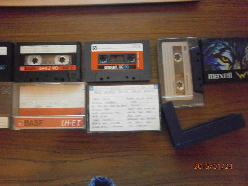 cassette vecchie 002.JPG