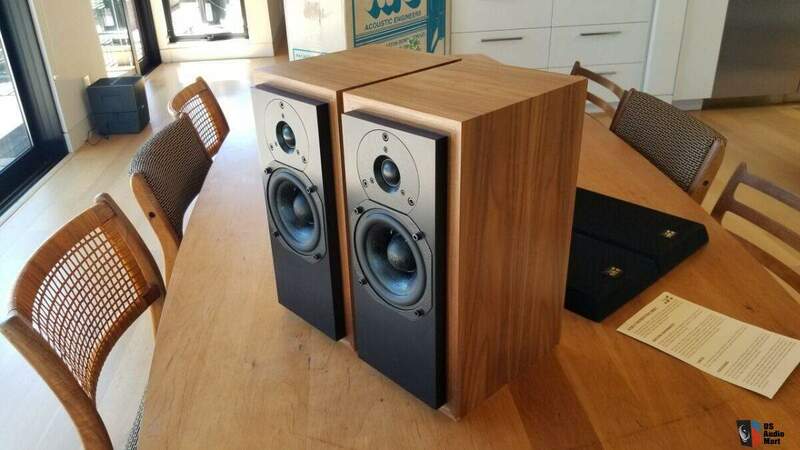 2682404-06f42f40-atc-scm-10-monitor-loudspeakers-walnut.thumb.jpg.1d7ec0d25bba90da6365187b44b04583.jpg