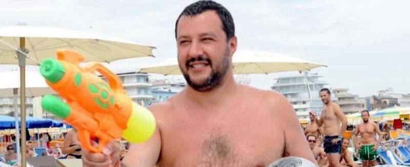 salvini-pistola.jpg