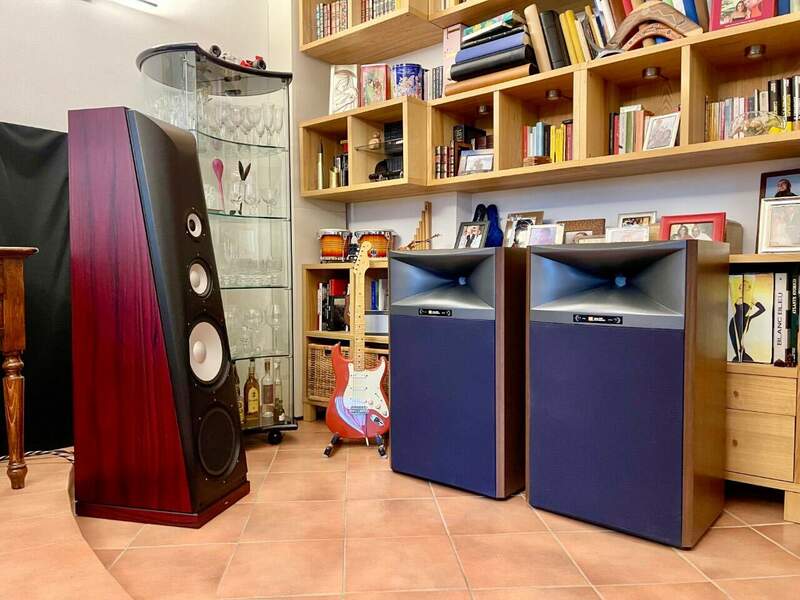 Thiel 7.2 & JBL 4367.jpg