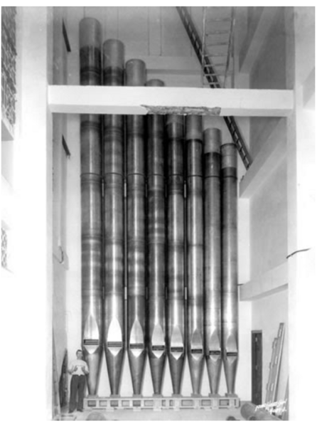 32 piedi metallo.png