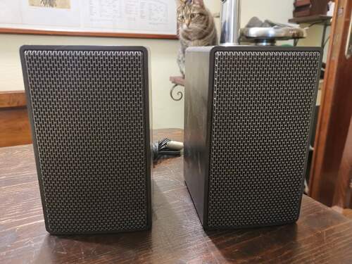 Maggiori informazioni su "Grundig Micro-Box 320 minidiffusori vintage"