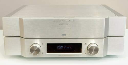 Maggiori informazioni su "Mi-Co-Va-Mb: preamplificatore Audio Analogue Maestro SE 2 telai"
