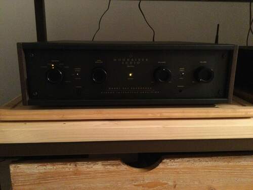 Maggiori informazioni su "Moonriver 404Ref integrato (dac+phono optional presenti)"