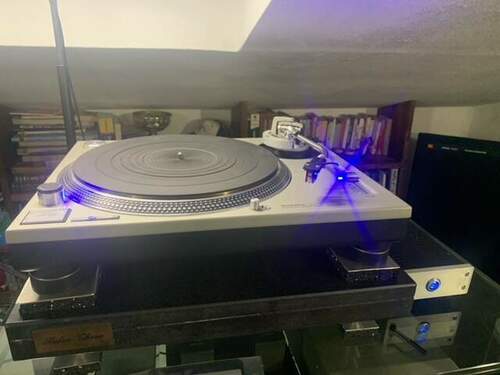 Maggiori informazioni su "Technics SL-1200 MK2 giradischi trazione diretta"