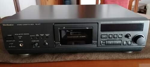 Maggiori informazioni su "Stereo Deck Technics RS AZ7"