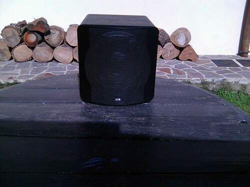 Maggiori informazioni su "SVS SB2000 subwoofer amplificato in sospensione pneumatica"