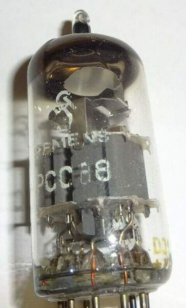 Siemens PCC88 disc getter DJ2.jpg