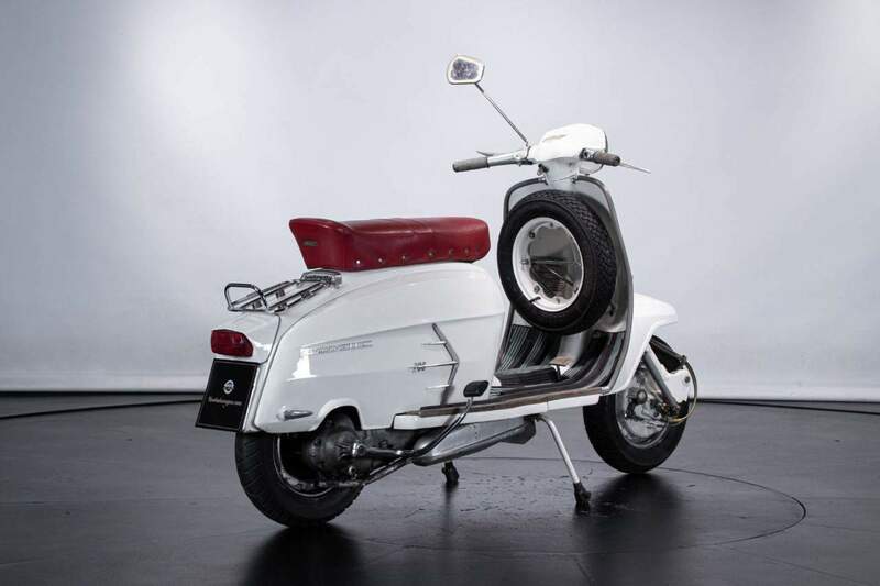 lambretta 200 rid.jpg