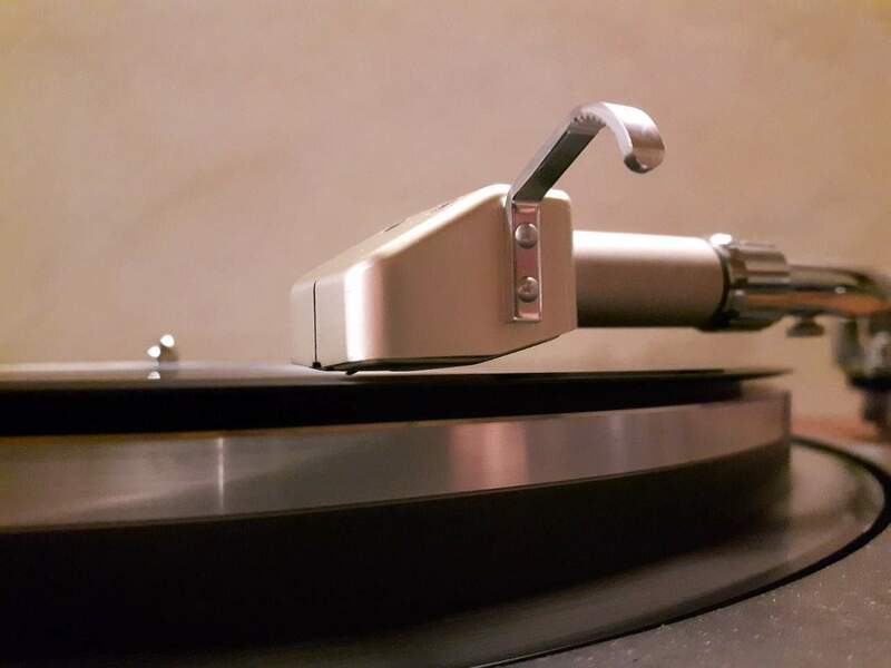 Testina Fidelity Research FR7.jpg