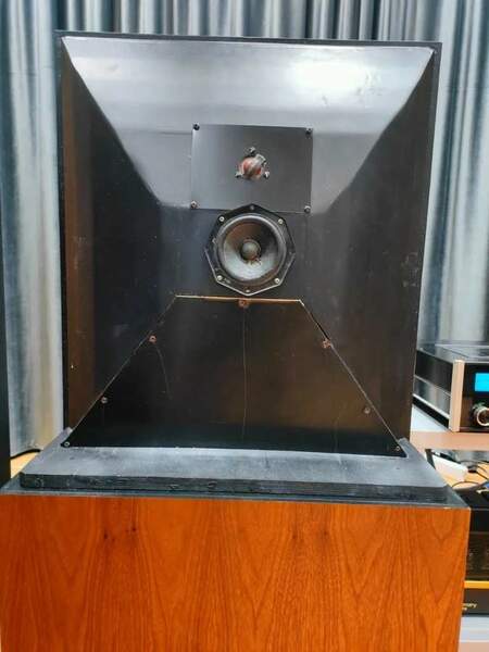 WhatsApp Image 2024-10-19 at 10.31.58 (1).jpeg