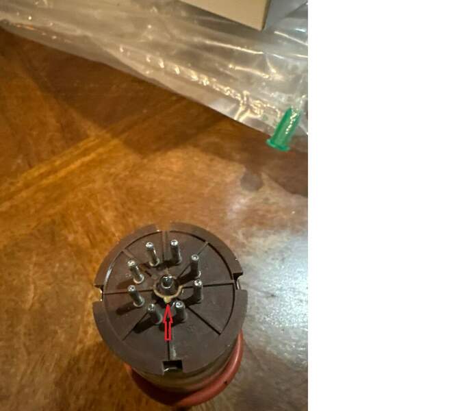 6550 guida pin rotta freccia.jpg