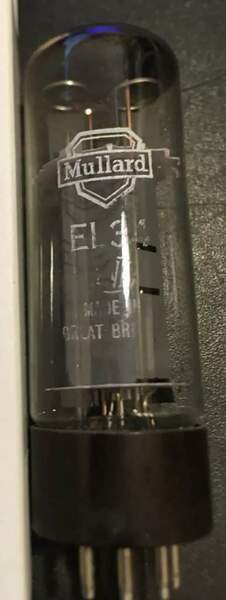 Mullard EL34 Xf2 B7E2 double halo.jpg