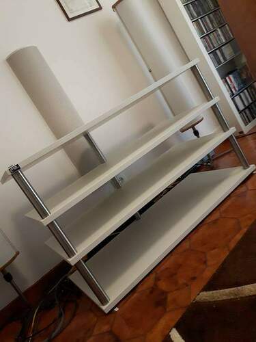 Maggiori informazioni su "Mobiletto TV hi-fi e Home Theater DemAudio ExTrema"