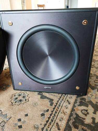 Maggiori informazioni su "subwoofer attivo James Loudspeakers EMB-1200"