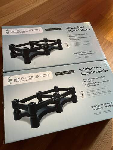 Maggiori informazioni su "IsoAcoustics 430 Disaccoppiatori"