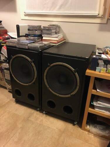 Maggiori informazioni su "[VI] Woofer JBL 15Leb"