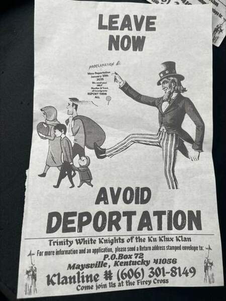Il volantino anti-migranti del Ku Klux Klan.jpg