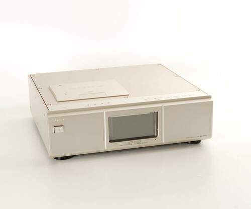 Maggiori informazioni su "Lettore cd/sacd Sony Scd 777ES modifica Aurion Audio"