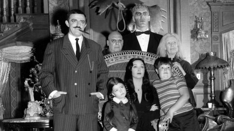 Famiglia-Addams-1024x576.jpg