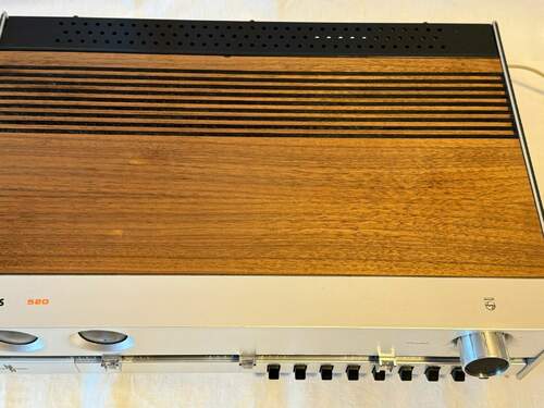 Maggiori informazioni su "Amplificatore Philips  22RH520"
