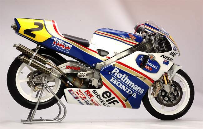 HondaDoohanRothmans199301.jpg.1ee1a5de94e5b8493aed4fbc919a79cf.jpg