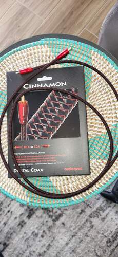 Maggiori informazioni su "Cavo Digitale Coax Audioquest Cinnamon"
