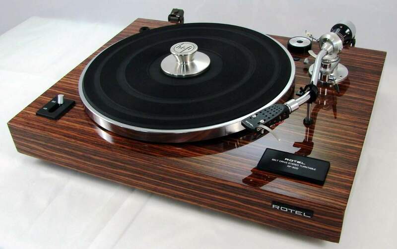 Rotel_RP-900-1.jpg