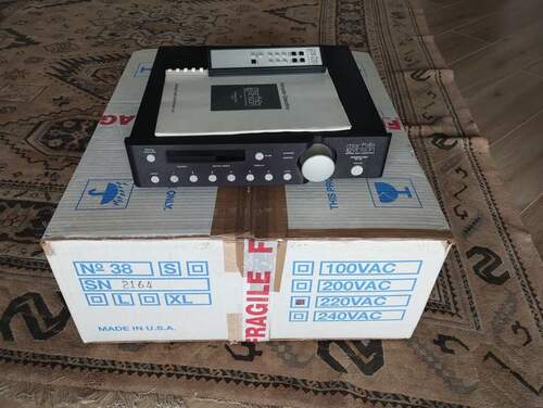 Maggiori informazioni su "Preamplificatore Mark Levinson n. 38"