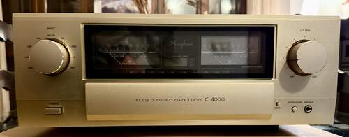 Maggiori informazioni su "[MB-MI] Accuphase E-4000 ampli integrato"