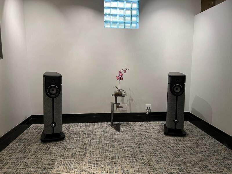 new-speaker-day-at-work-focal-diva-utopia-powered-by-naim-v0-7aqlkoqv9bse1.jpg