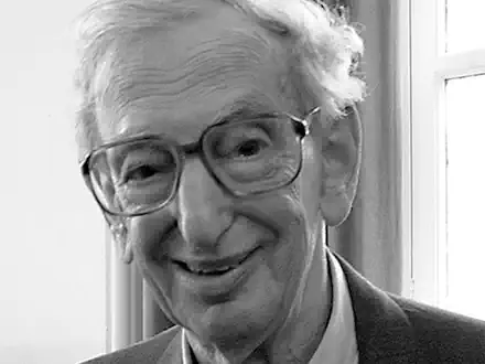 Eric-Hobsbawm.webp.080ffb4126cfdbf9ea2ef6ea4bac9a1c.webp