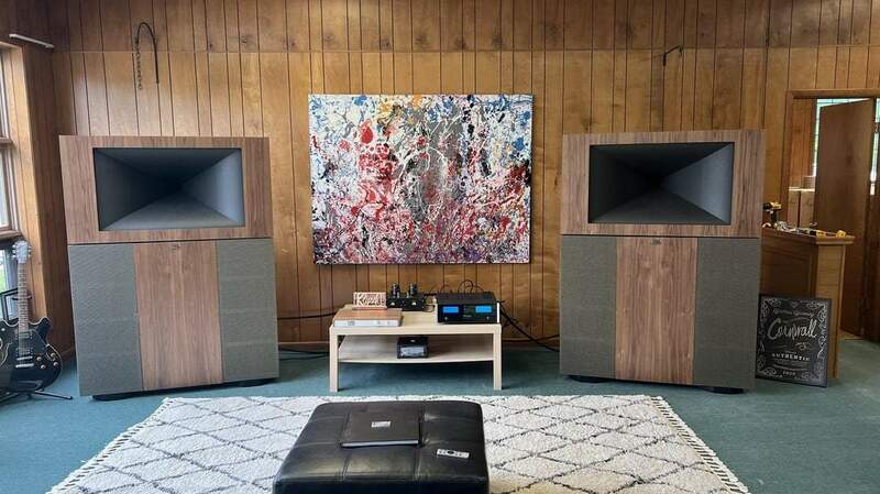 had-a-chance-to-listen-to-these-klipsch-jubilees-v0-jggal7k2cy9b1.thumb.jpg.5514c09e6ef4dde02cd630c8f965fdb8.jpg