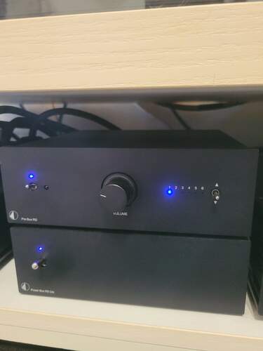 Maggiori informazioni su "Pro-Ject pre box RS valvolare e alimentatore power box RS"