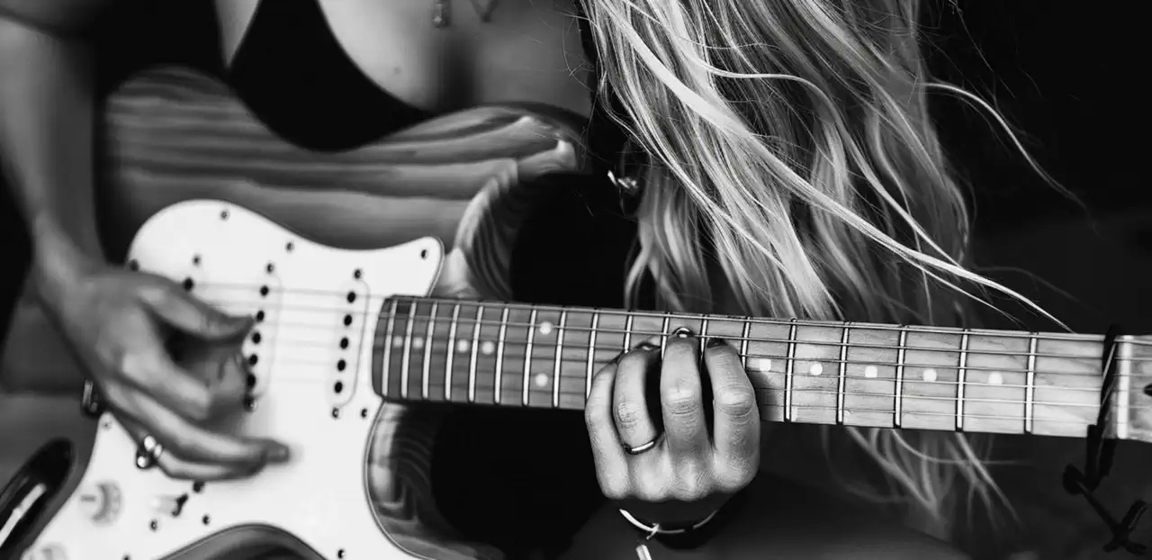 L'Angolo Distorto - Metallo e i suoi derivati